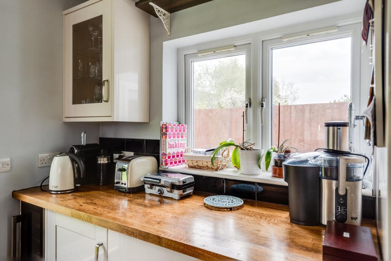 Orchard - 3 Bedroom House Headington & Parking & Garden Oxford Exterior photo